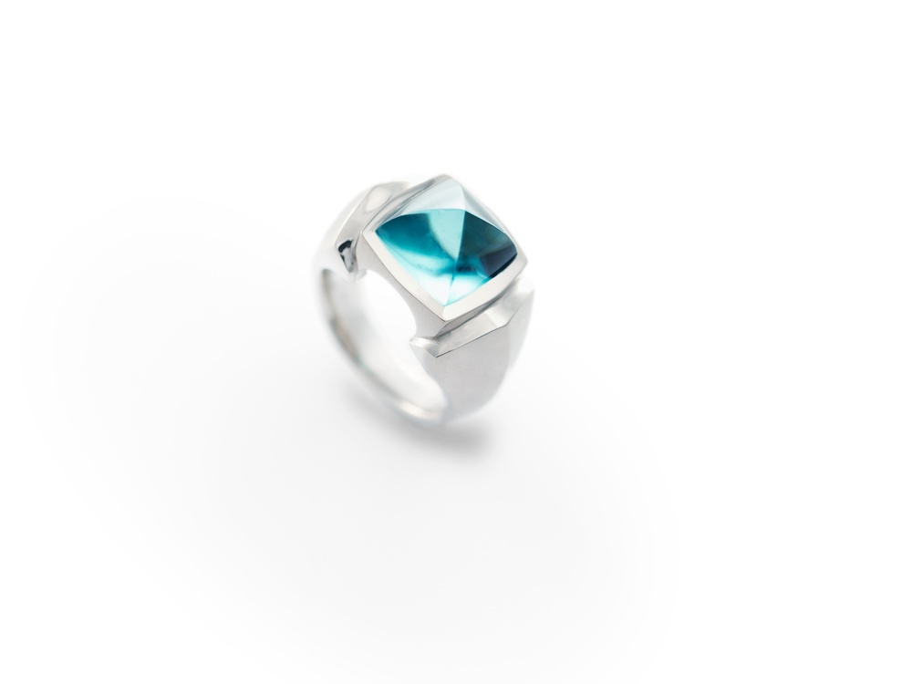 Fabian Blaser Ring in Weissgold mit Turmalin