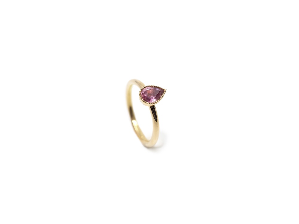 Fabian Blaser Ring in Rotgold mit Saphir