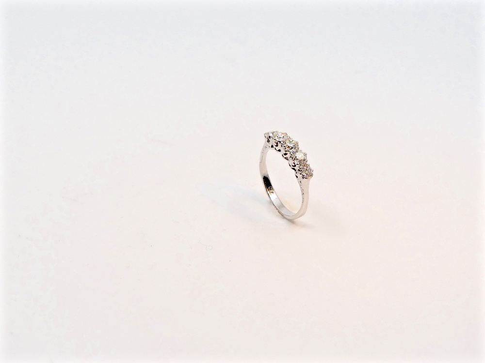 Fabian Blaser Vintage Ring Weissgold mit Brillanten