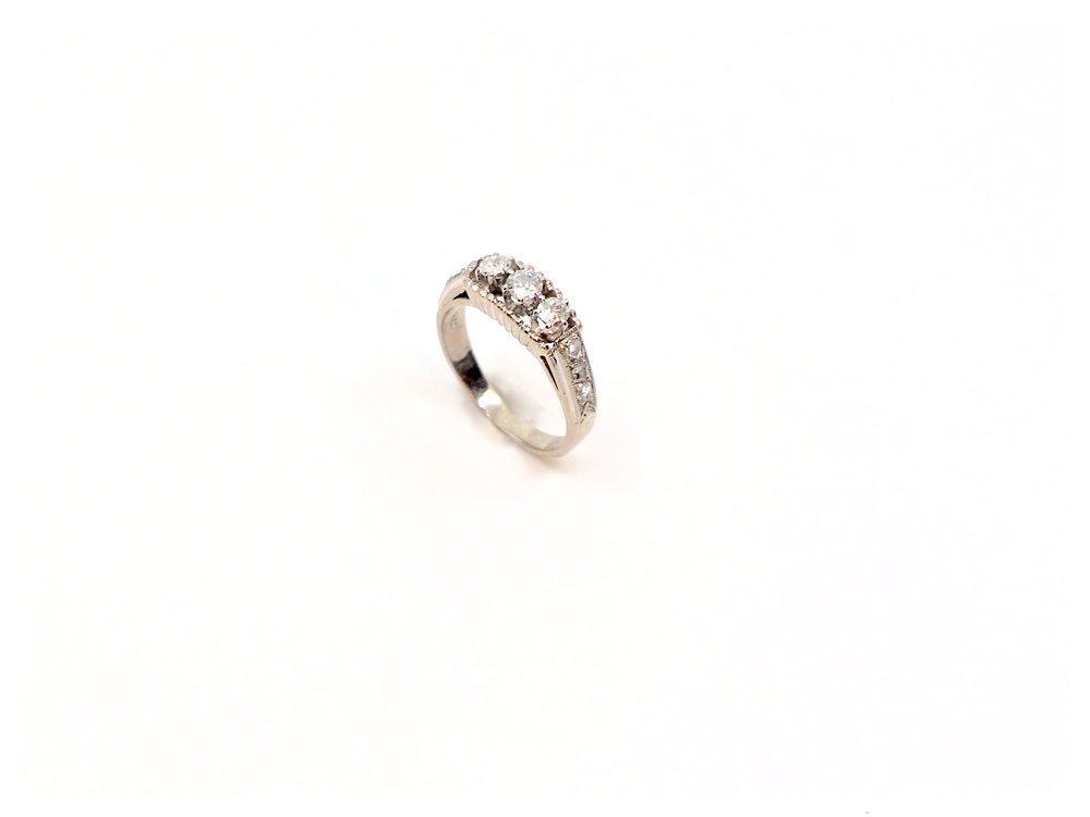 Fabian Blaser Vintage Ring in Weissgold mit Brillanten