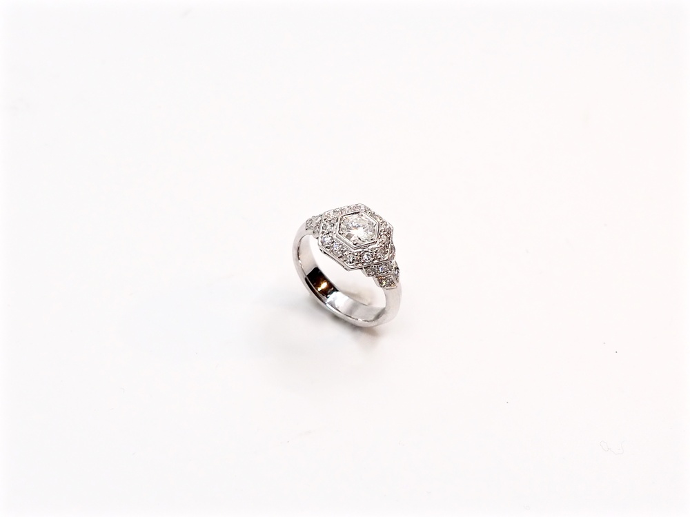 Fabian Blaser Vintage Ring in Weissgold mit Brillanten