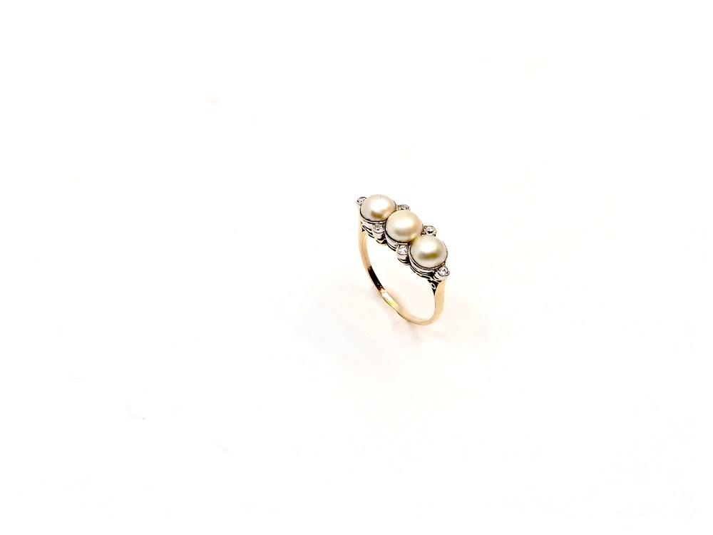 Fabian Blaser Vintage Ring in Weissgold mit Perlen und Brillanten