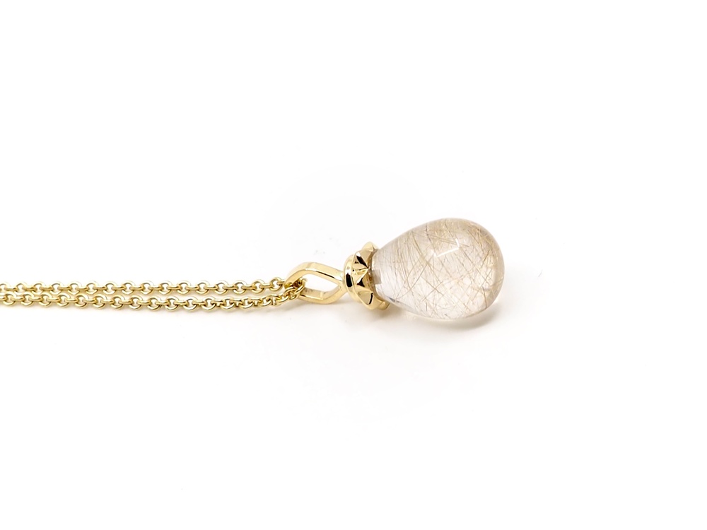 Fabian Blaser Collier in Gelbgold mit Rutilquarz-Anhänger